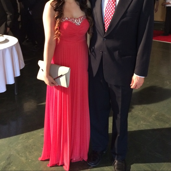 Coral full length prom dress - Picture 2 of 10